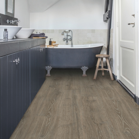 Ламинат Quick Step Majestic MJ3548 Дуб лесной массив коричневый